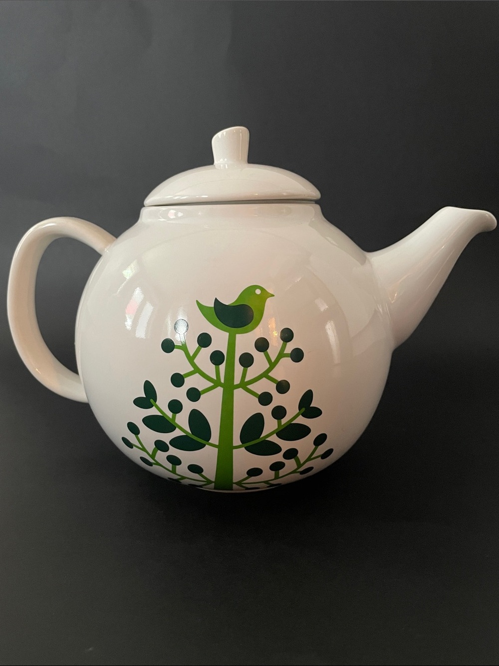 DAVIDS TEA White Ceramic Teapot - Fun  Retro Green Bird & Tree Graphic Design